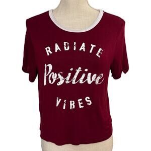 RUE21 JR's Med CROPPED T-SHIRT (Maroon/White Radiate Positive Vibes)